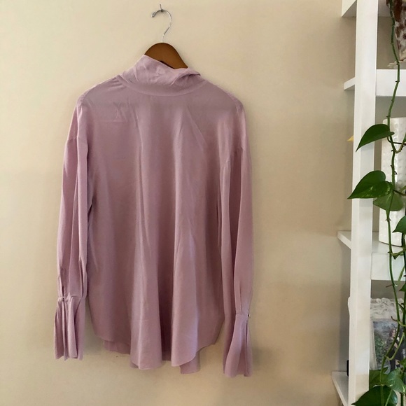 RARE Aritzia Le Fou 100% Silk Blouse | NWT